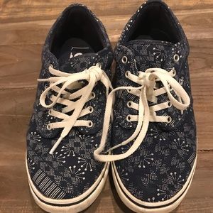 Vans canvas navy sneakers 👟 size 8